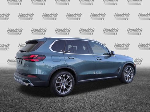 Used 2026 BMW X5 sDrive40i image 10