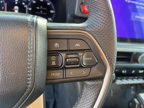 Used 2024 Toyota Tacoma TRD Sport image 22