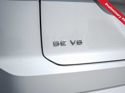 Used 2020 Volkswagen Atlas Cross Sport SE w/ Towing Package AWD/4WD image 10