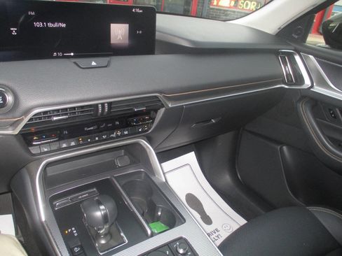 Used 2025 MAZDA CX-70 3.3 Turbo w/ Preferred Package image 20