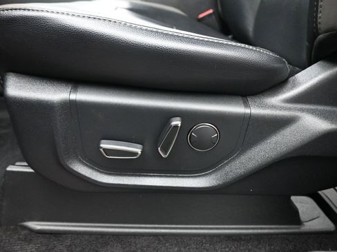 Certified 2017 Ford F150 Raptor w/ Equipment Group 802A Luxury image 11