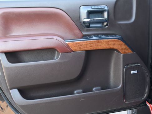 Used 2019 Chevrolet Silverado 3500 High Country w/ Duramax Plus Package image 16