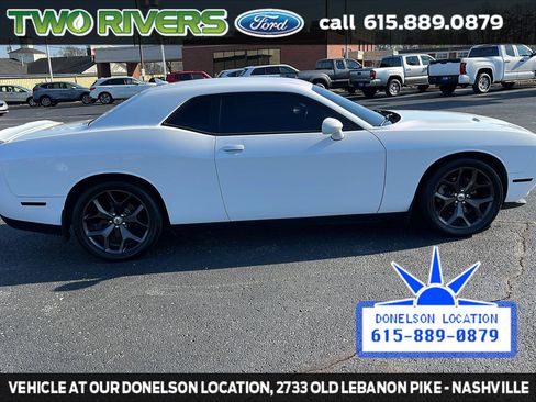 Used 2018 Dodge Challenger SXT Plus image 10