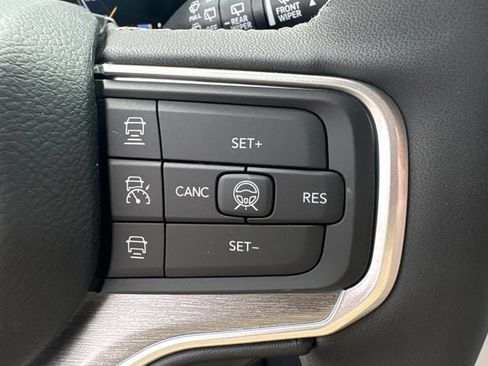 New 2026 Jeep Grand Wagoneer 2WD image 25