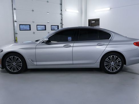 Used 2019 BMW 530i xDrive 530i xDrive w/ Convenience Package image 4
