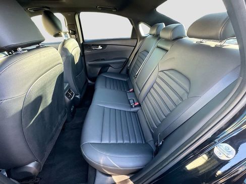 Used 2024 Kia Forte GT-Line w/ GT-Line Premium Package image 31