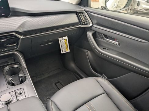 New 2026 MAZDA CX-90 3.3 Turbo w/ Select Package image 16