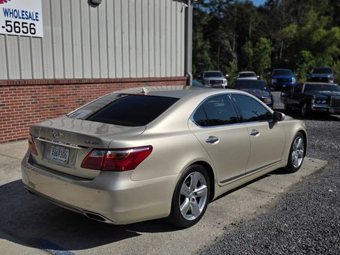 Used 2011 Lexus LS 460 w/ Luxury Value Edition RWD image 6