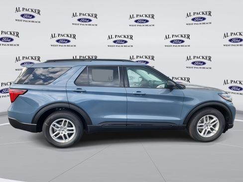 New 2026 Ford Explorer Active w/ Active Comfort Package image 6