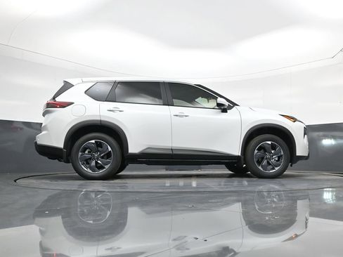 New 2026 Nissan Rogue SV w/ Cold Weather Package image 24