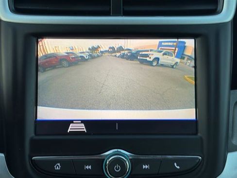 Used 2020 Chevrolet Sonic LT image 20