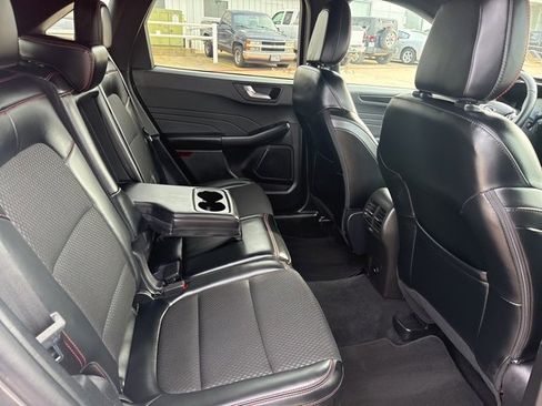 Used 2025 Ford Escape ST-Line image 26