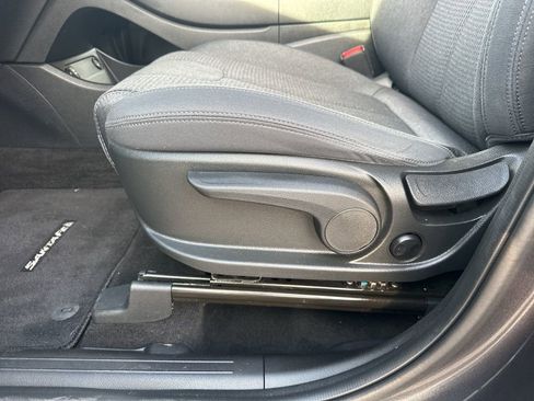 Used 2023 Hyundai Santa Fe SE AWD/4WD image 13