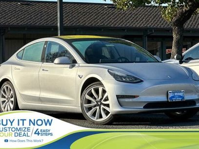 Used 2018 Tesla Model 3 Long Range