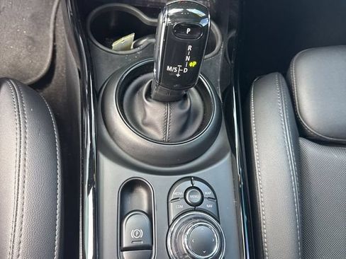 Used 2023 MINI Cooper Clubman S FWD image 12