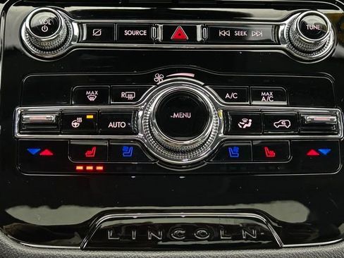 Used 2022 Lincoln Corsair Reserve w/ Elements Package image 30
