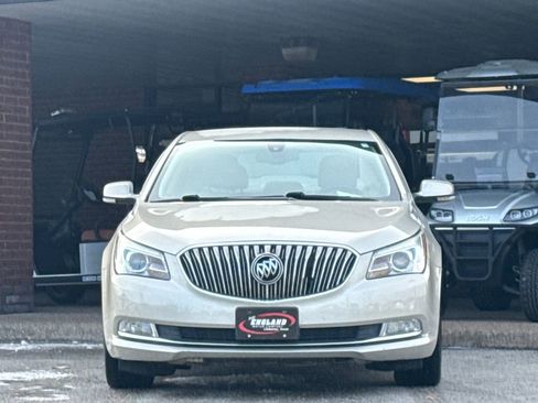 Used 2015 Buick LaCrosse Leather image 2