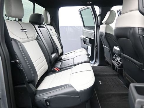 New 2023 Ford F150 Lightning Platinum image 17