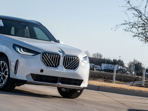 New 2026 BMW X3 xDrive30 w/ Convenience Package image 6