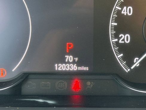 Used 2018 Honda Accord Sport image 21