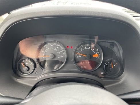 Used 2016 Jeep Compass Sport w/ Power Value Group image 19