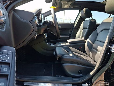 Used 2018 Mercedes-Benz GLA 250 4MATIC image 13