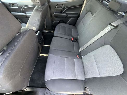 Used 2024 Chevrolet Colorado W/T w/ WT Convenience Package II image 4