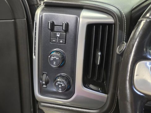 Used 2018 GMC Sierra 1500 SLT image 22
