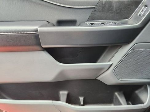 Used 2025 Ford F150 XLT w/ Equipment Group 301A Standard image 21