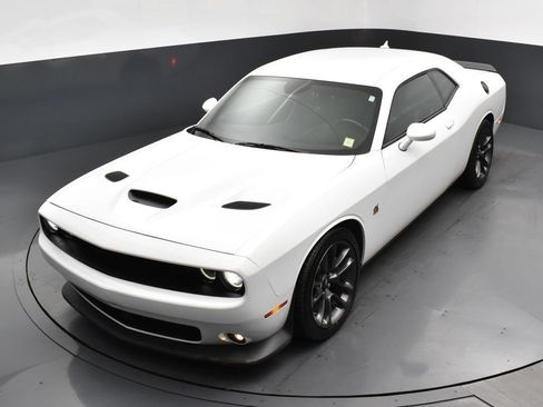 Used 2023 Dodge Challenger R/T Scat Pack w/ Plus Package RWD image 20