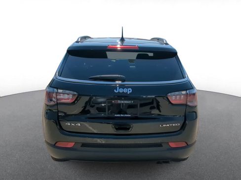Used 2022 Jeep Compass Limited image 7