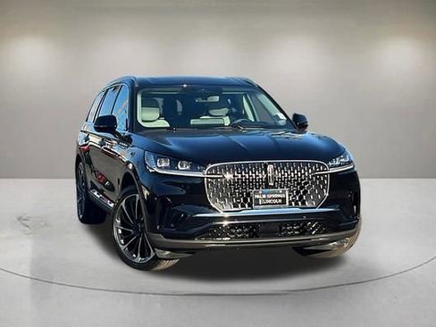 New 2025 Lincoln Aviator Reserve w/ Equipment Group 201A image 1