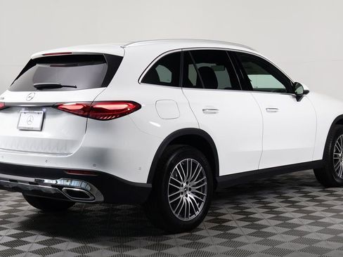 New 2026 Mercedes-Benz GLC 300 GLC 300 image 2