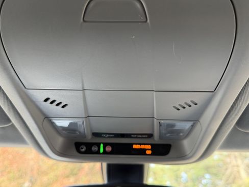 Used 2018 GMC Terrain SLE image 35