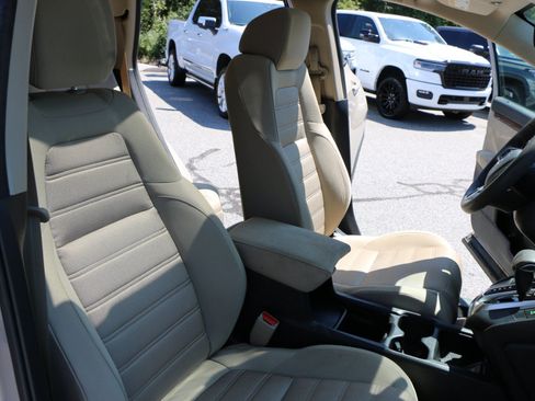 Used 2018 Honda CR-V EX image 26