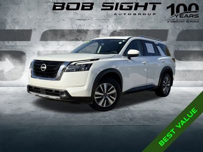 Used 2023 Nissan Pathfinder SL