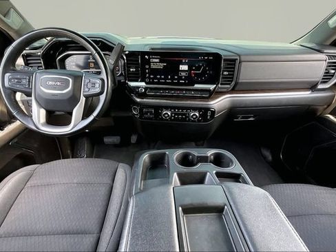 Used 2024 GMC Sierra 1500 Elevation w/ X31 Off-Road Package AWD/4WD image 7