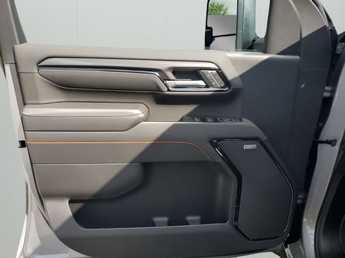 New 2026 GMC Sierra 2500 AT4 w/ AT4 Premium Plus Package image 24