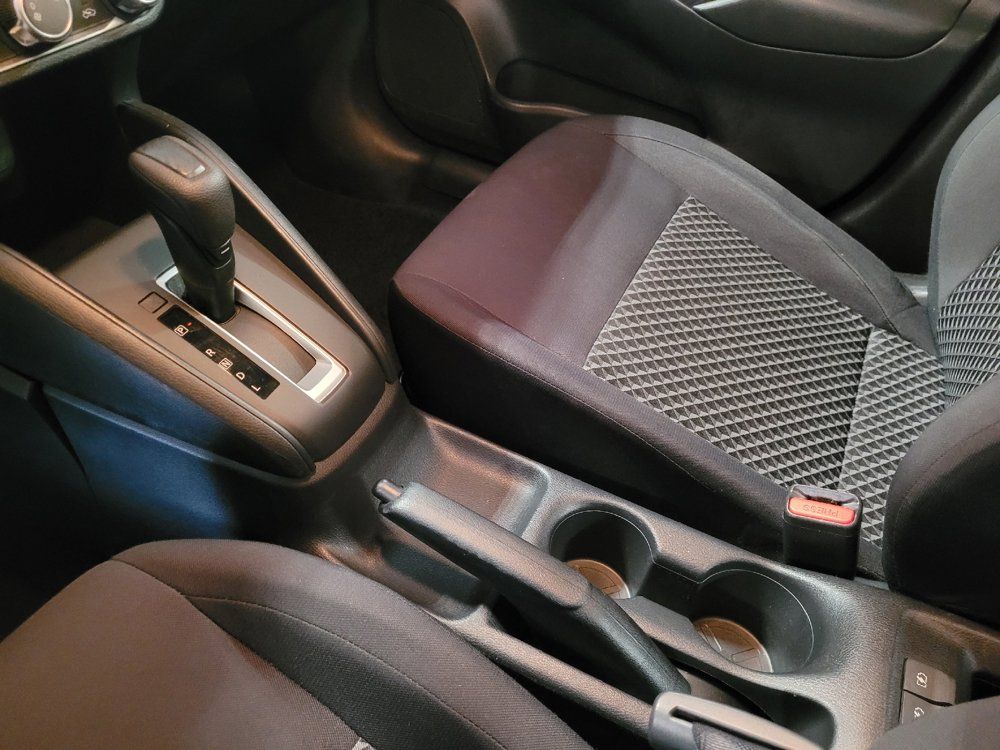 Used 2022 Nissan Versa S FWD image 26