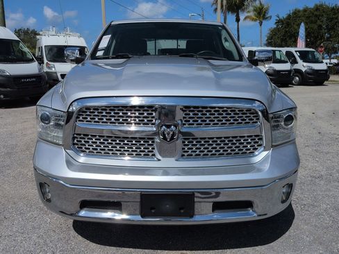 Used 2017 RAM 1500 Laramie w/ Convenience Group AWD/4WD image 3