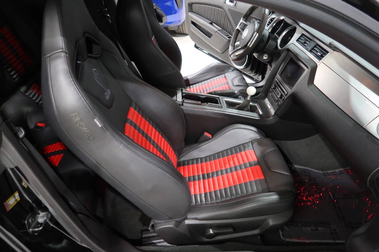 Used 2012 Ford Mustang Shelby GT500 w/ SVT Performance Pkg RWD image 13