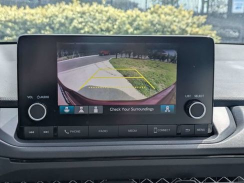 Used 2024 Honda Accord EX image 19