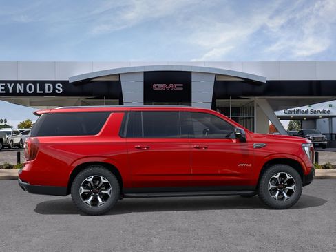 New 2026 GMC Yukon XL AT4 AWD/4WD image 5
