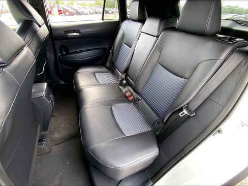 Used 2024 Toyota Corolla Cross AWD Hybrid w/ Convenience Package image 20