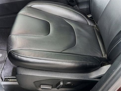 Used 2022 Ford Edge Titanium image 22