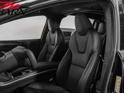 Used 2022 Tesla Model X Plaid image 12