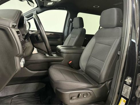 Used 2024 GMC Yukon XL SLE w/ Max Trailering Package AWD/4WD image 13