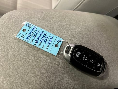 Used 2023 Hyundai Kona SEL AWD/4WD image 31