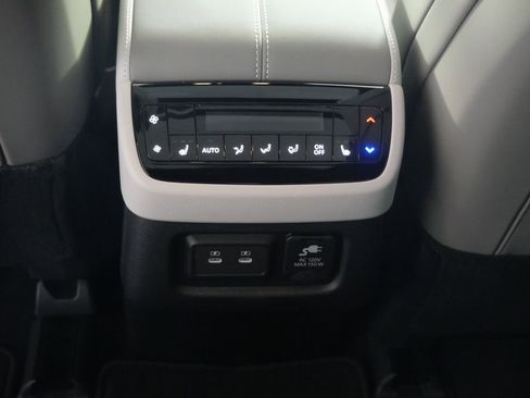 New 2026 INFINITI QX60 Autograph w/ Dark Cargo Package image 19