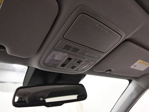 Certified 2022 Honda CR-V Touring image 27